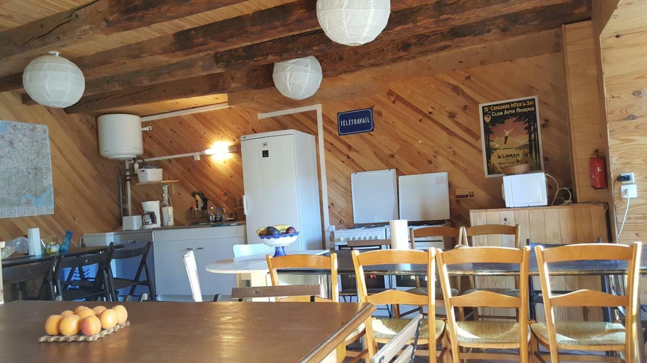Bed and Breakfast Relais Des Castors Murat  Exterior foto