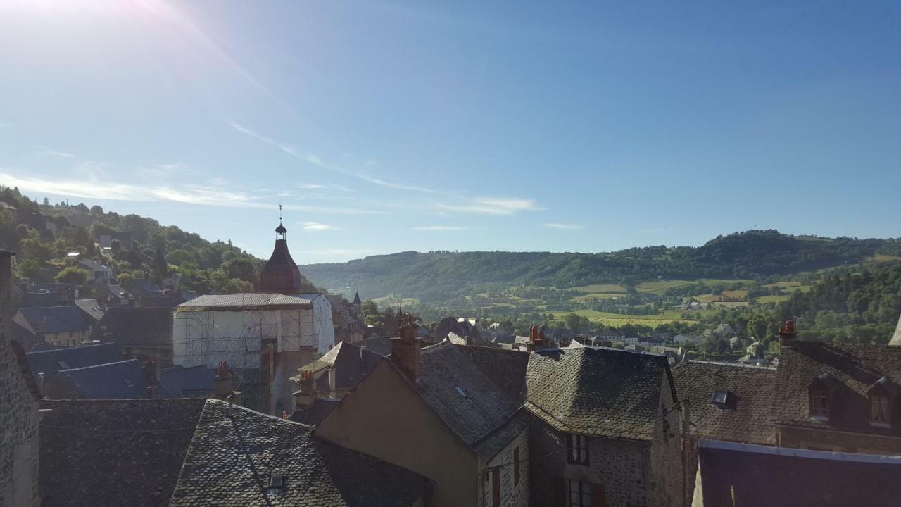 Bed and Breakfast Relais Des Castors Murat  Exterior foto