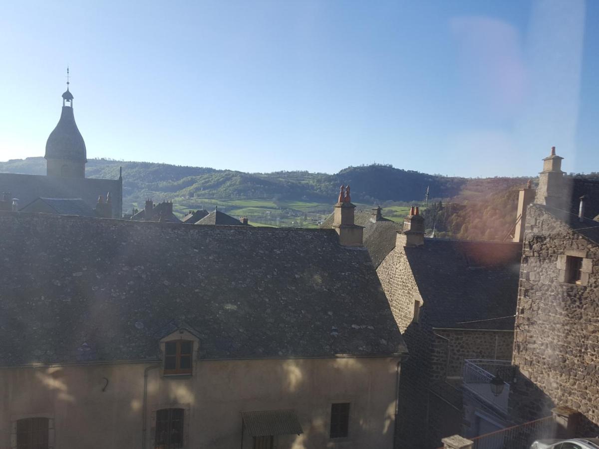 Bed and Breakfast Relais Des Castors Murat  Exterior foto